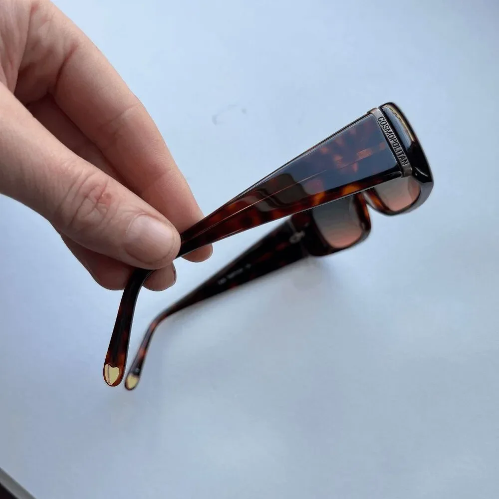 VTG Cosmopolitan Y2K Slim Rectangle Sunglasses Tortoise Gradient Lens